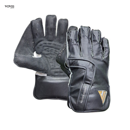 Limited Edition Cricket Wicket Keeping Gloves Limited Edition Cricket Wicket Keeping Gloves